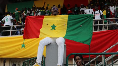 S­e­n­e­g­a­l­­d­e­ ­‘­ş­a­m­p­i­y­o­n­l­u­k­ ­g­ü­n­ü­’­ ­r­e­s­m­i­ ­t­a­t­i­l­ ­o­l­d­u­